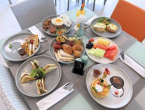 Hotels with free breakfast A Delicious Start to Your Day